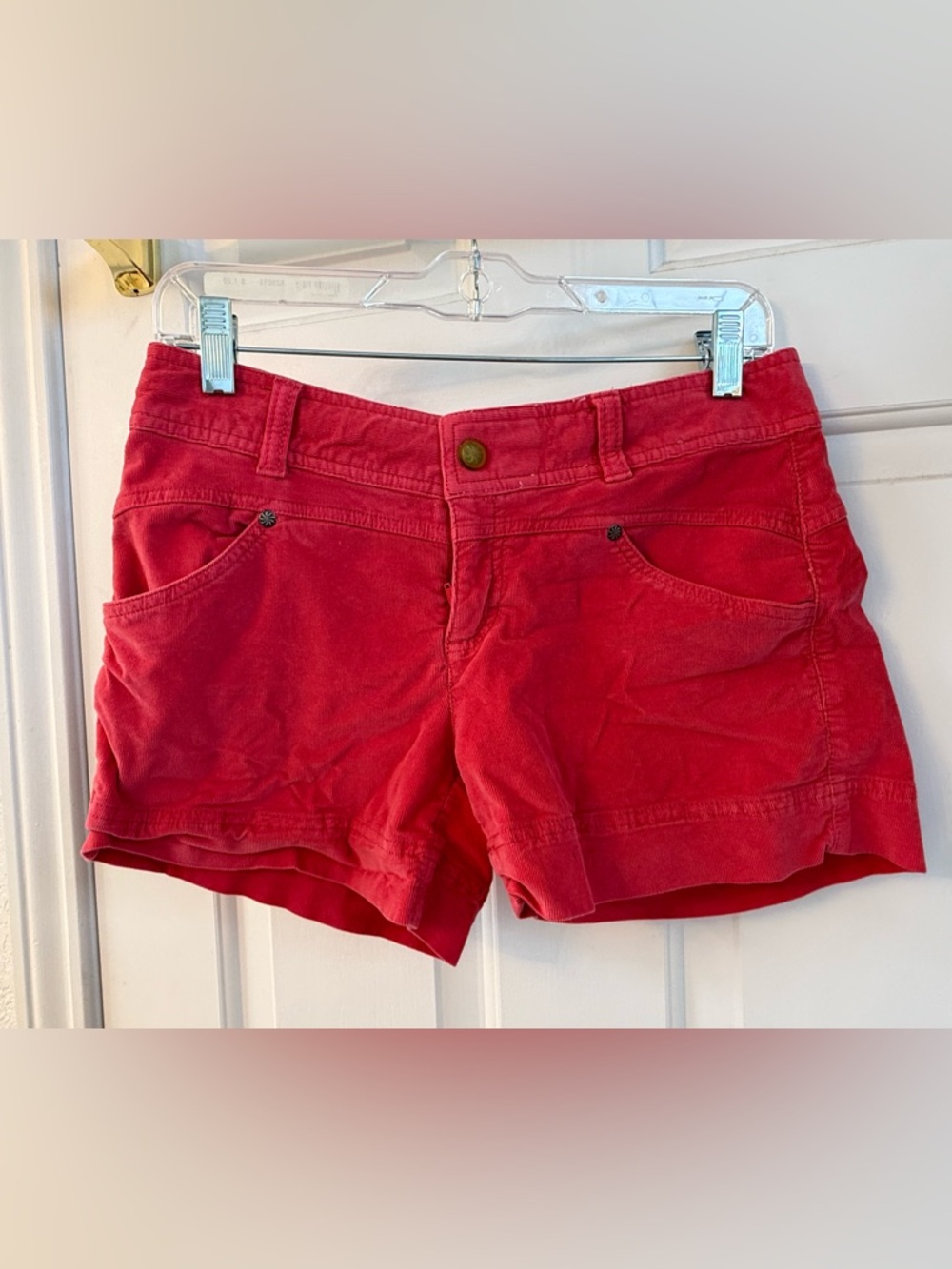 Athleta Women’s Pink Corduroy Shorts